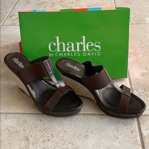 NIB-Charles by Charles & David wedges